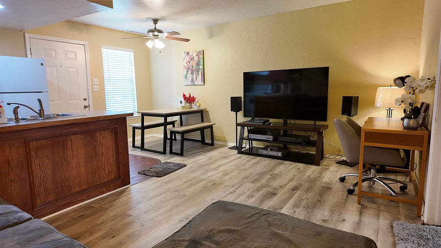 Furnished Finder property 1054159_1 photo 6