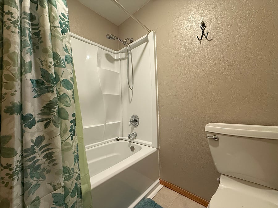 Furnished Finder property 1054186_1 photo 26