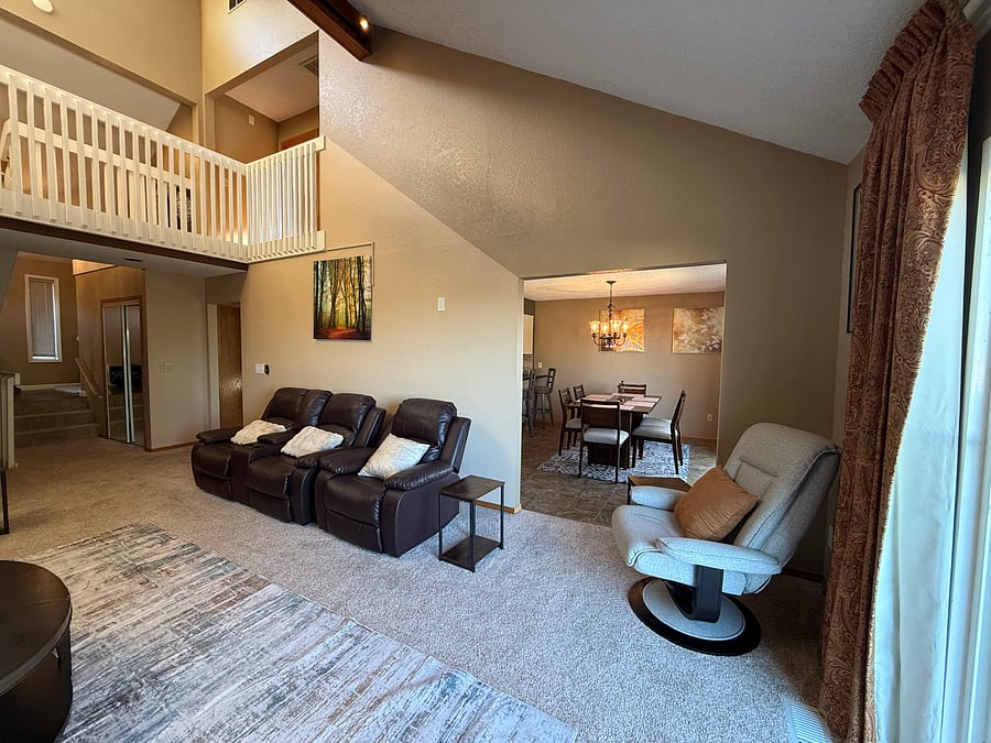 Furnished Finder property 1054186_1 photo 36