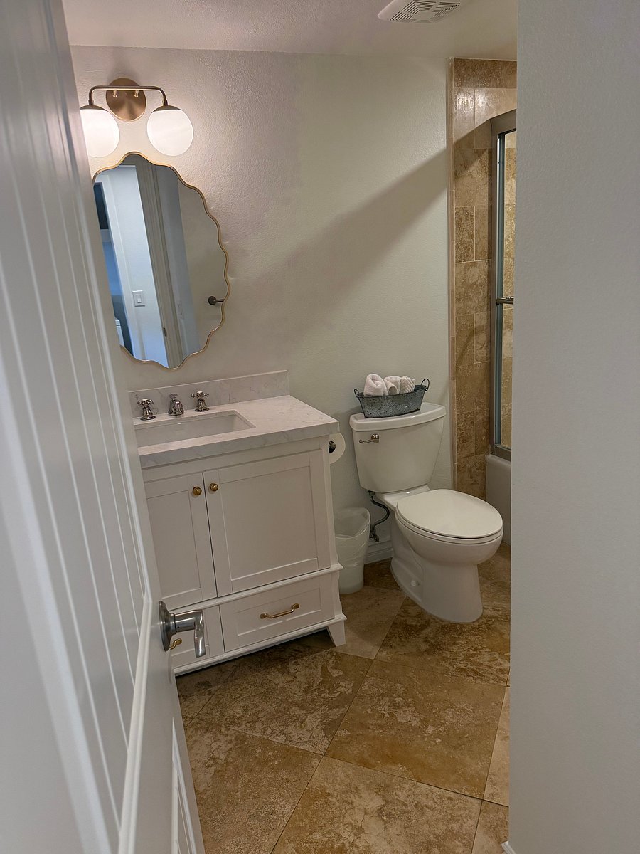 Furnished Finder property 1054191_1 photo 14