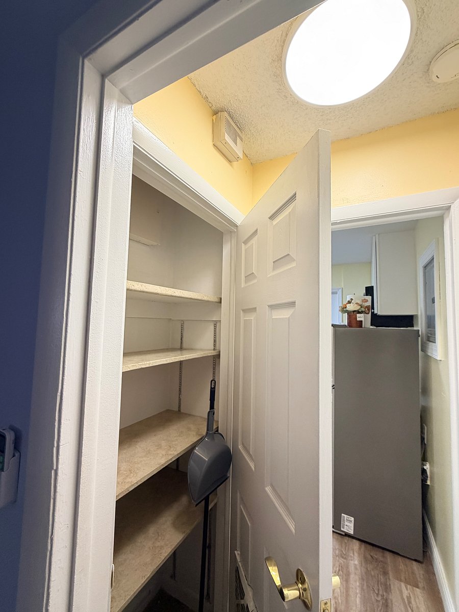 Furnished Finder property 1054194_1 photo 10