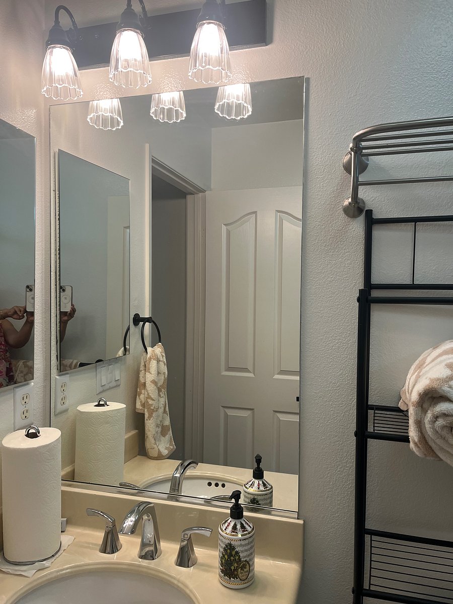 Furnished Finder property 1054196_1 photo 9