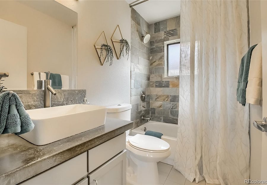 Furnished Finder property 1054207_1 photo 12