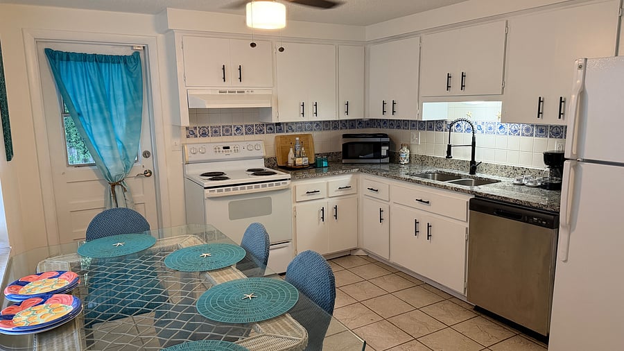 Furnished Finder property 1054211_1 photo 7