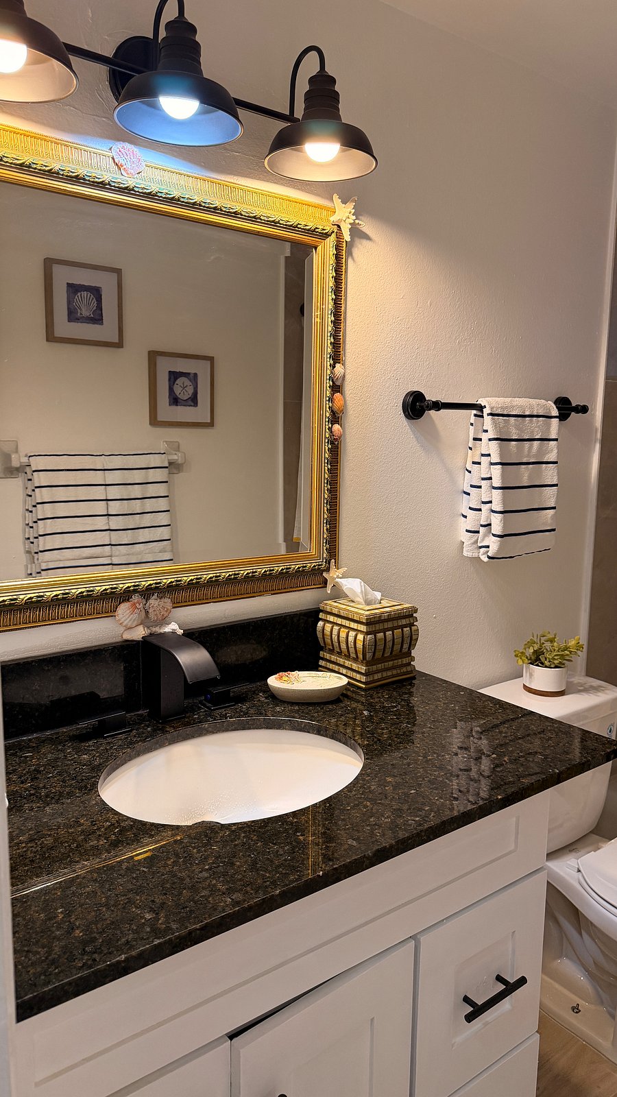 Furnished Finder property 1054211_1 photo 13