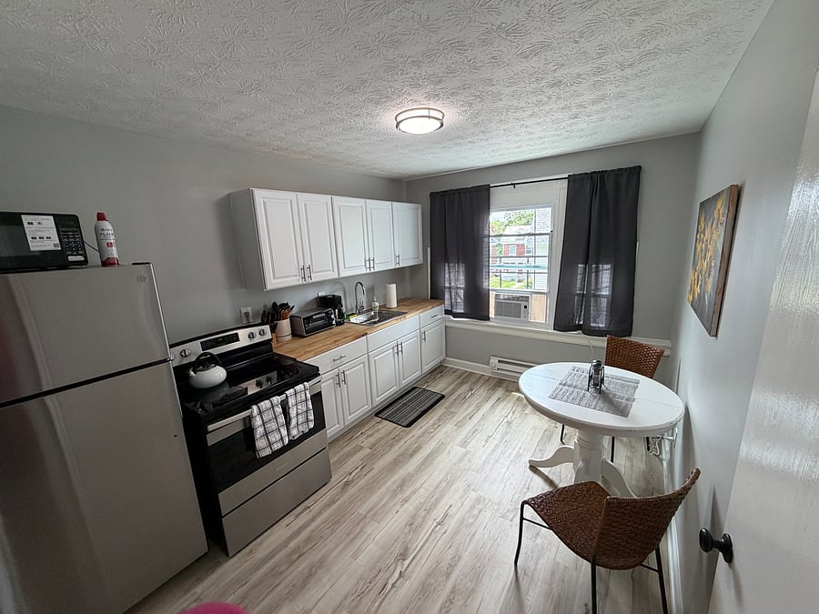 Furnished Finder property 1054213_1 photo 10
