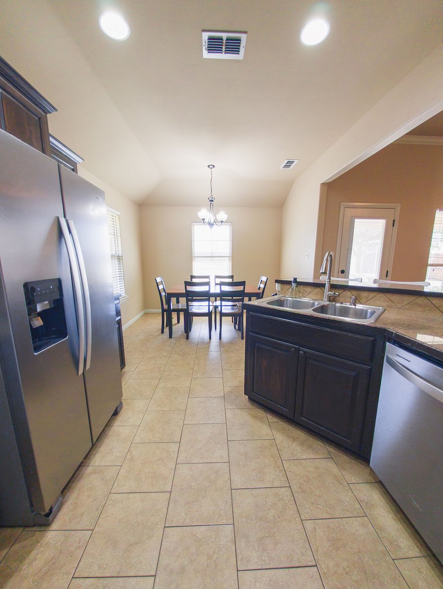 Furnished Finder property 1054229_1 photo 8