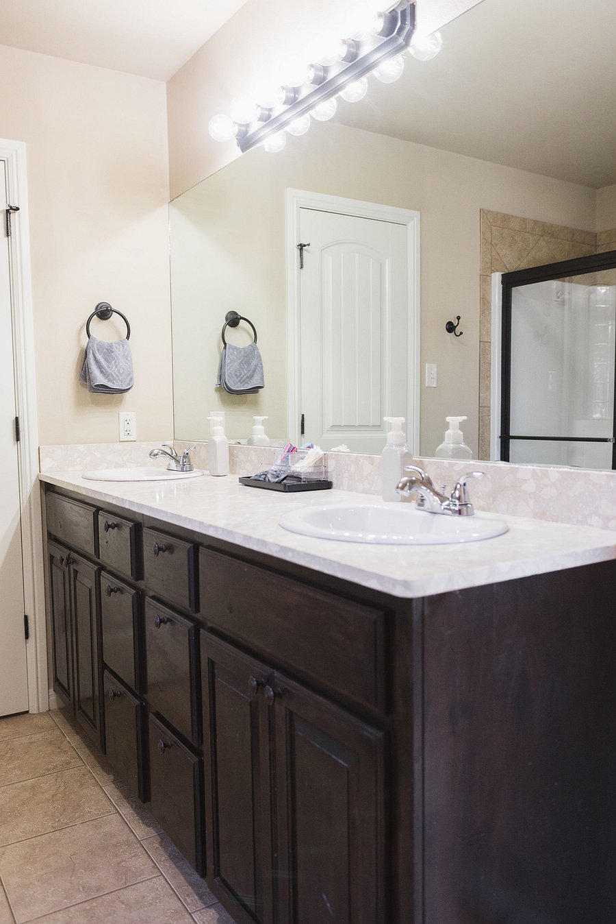 Furnished Finder property 1054229_1 photo 18