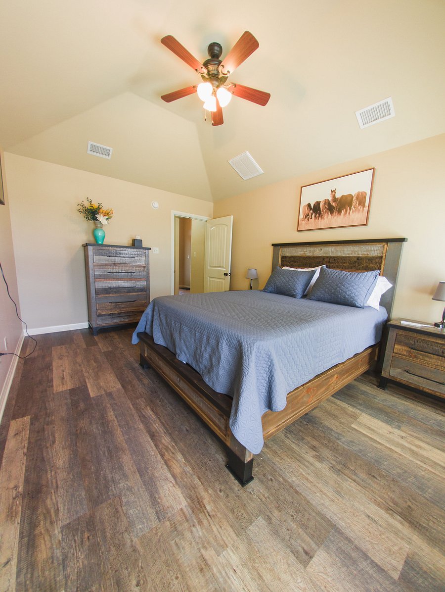 Furnished Finder property 1054229_1 photo 14