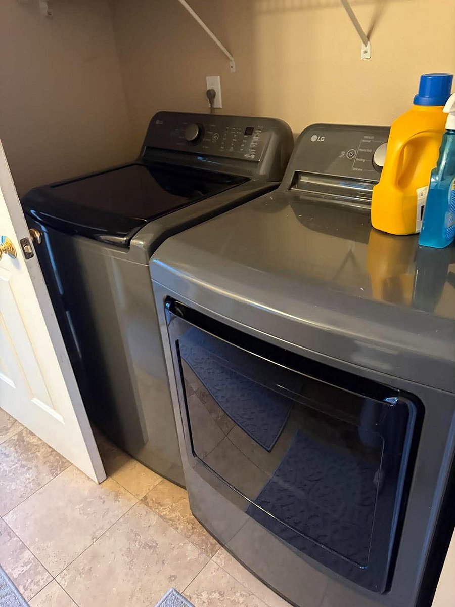 Furnished Finder property 1054234_1 photo 4