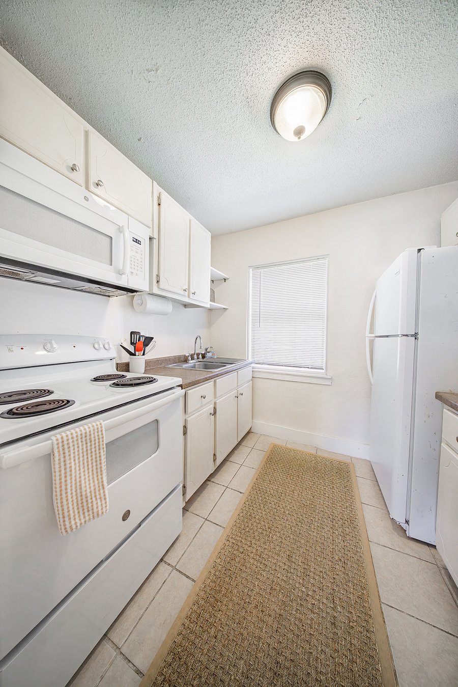 Furnished Finder property 1054243_1 photo 8