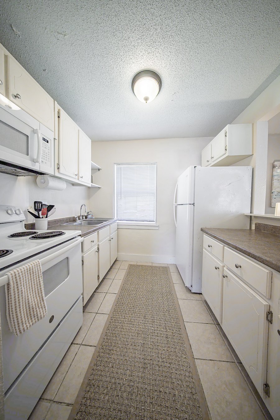 Furnished Finder property 1054243_1 photo 9