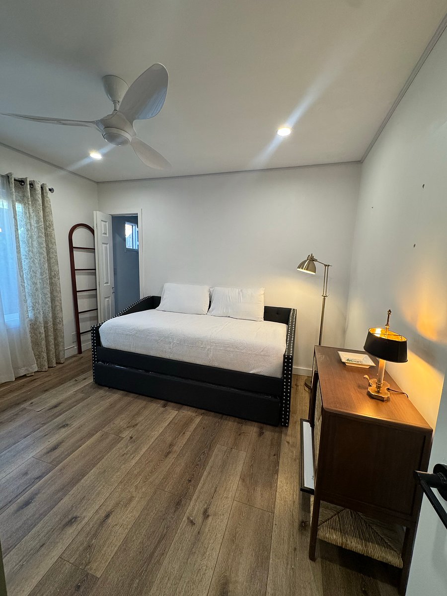 Furnished Finder property 1054246_1 photo 27