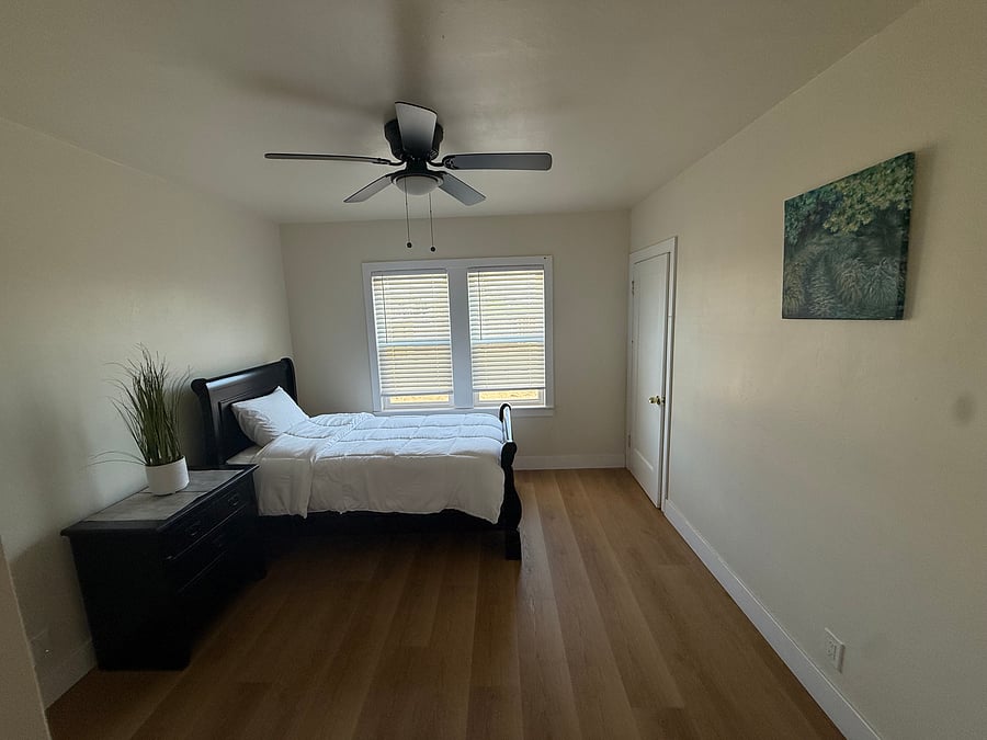 Furnished Finder property 1054252_1 photo 9