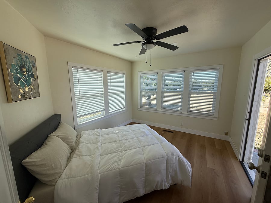 Furnished Finder property 1054252_1 photo 10
