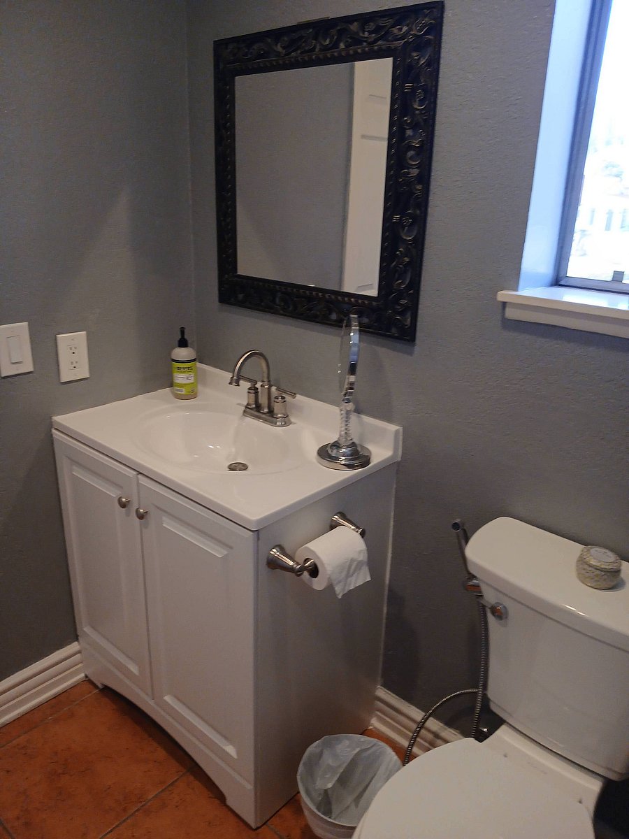 Furnished Finder property 1054253_1 photo 8