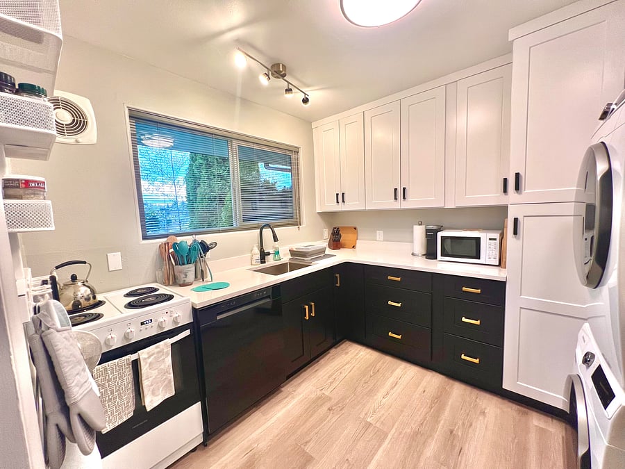 Furnished Finder property 1054260_1 photo 11