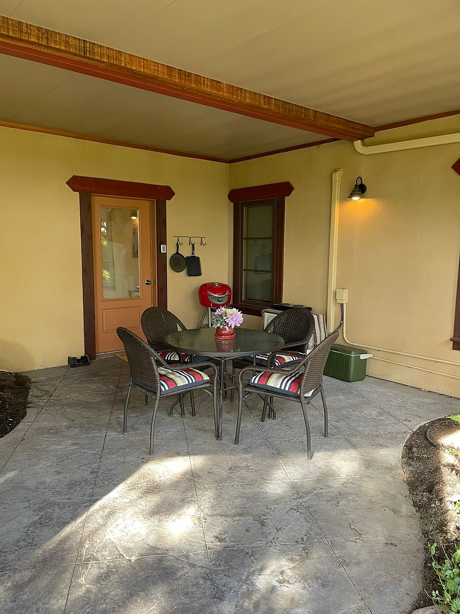 Furnished Finder property 1054261_1 photo 6