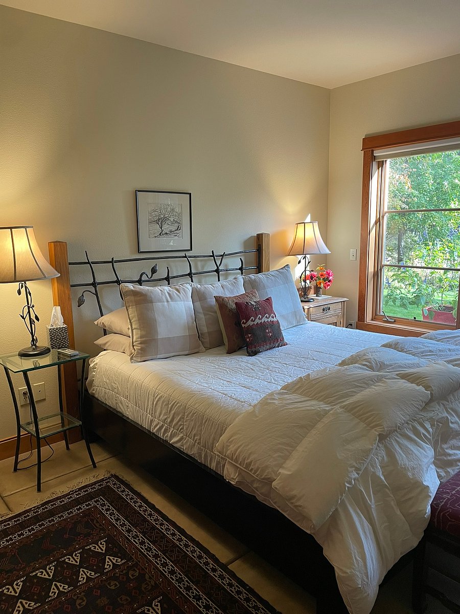 Furnished Finder property 1054261_1 photo 7