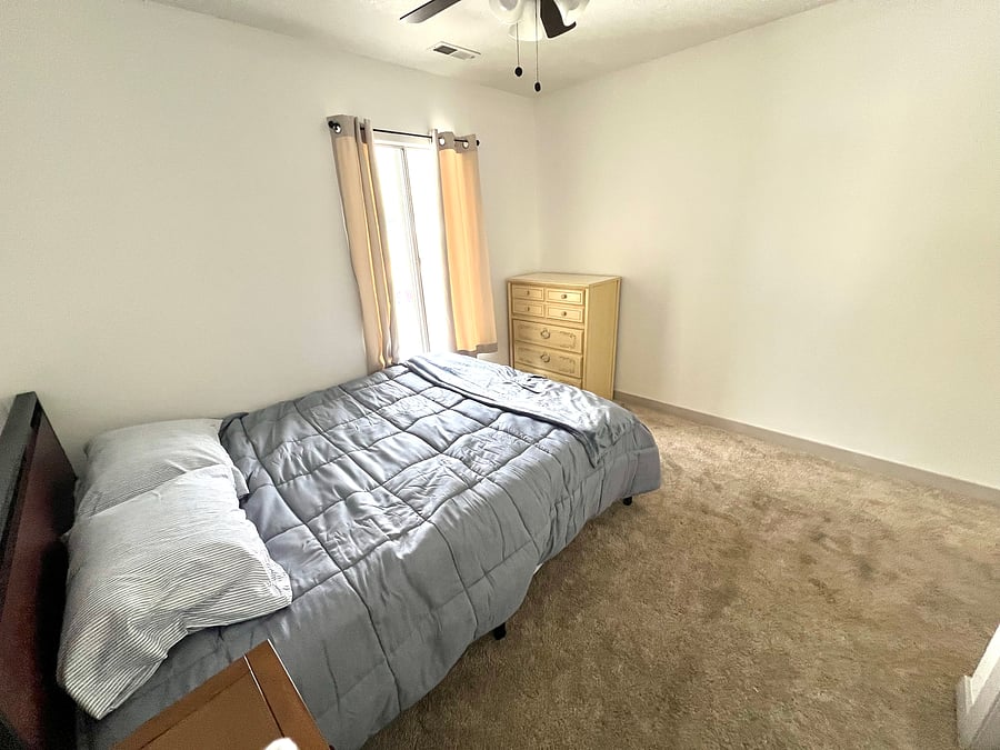 Furnished Finder property 1054271_1 photo 16