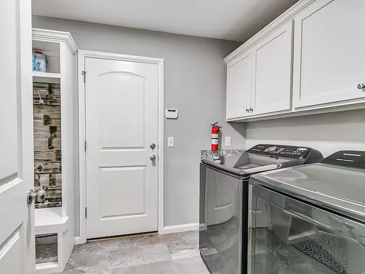Furnished Finder property 1054283_1 photo 34