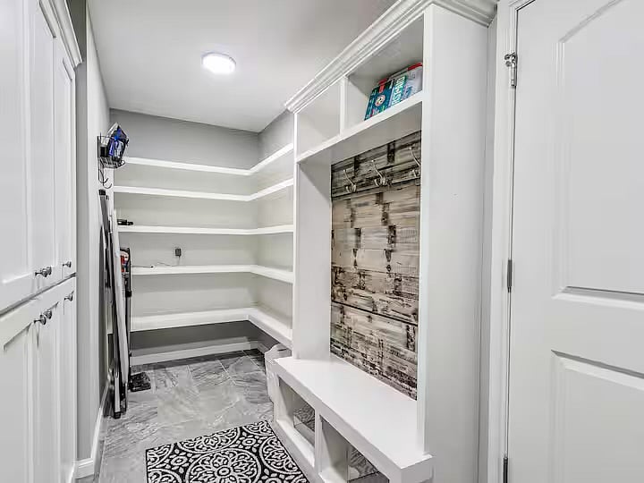 Furnished Finder property 1054283_1 photo 37