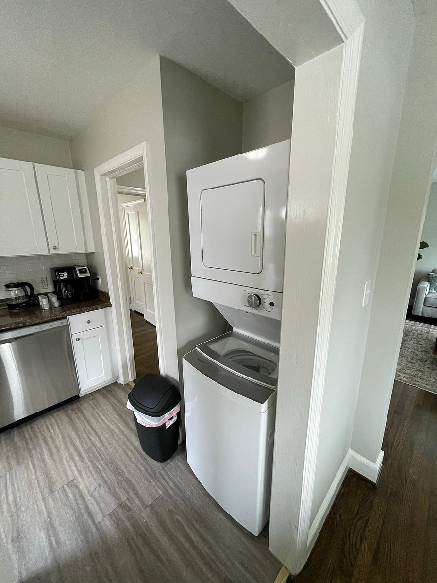 Furnished Finder property 1054289_1 photo 10