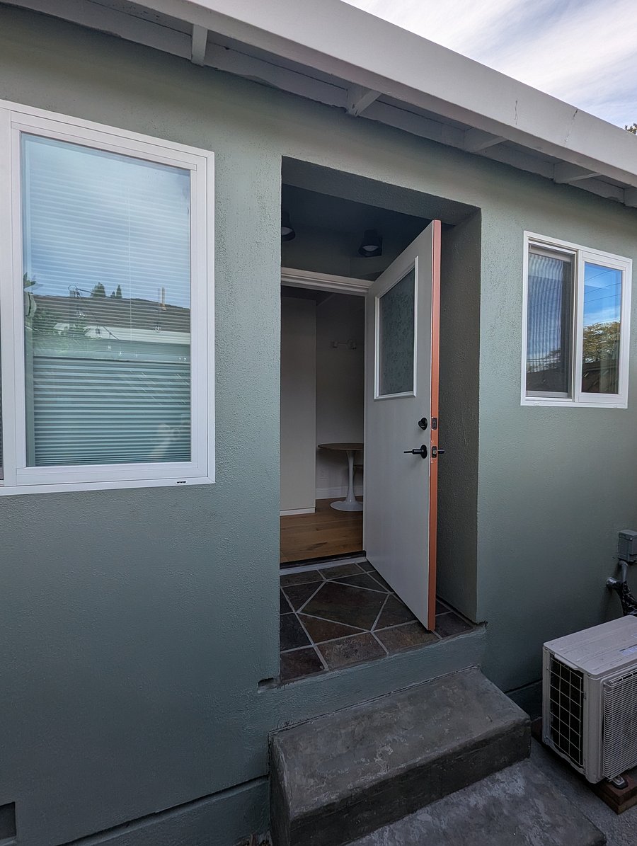 Furnished Finder property 1054324_1 photo 9