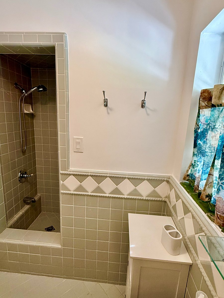Furnished Finder property 1054365_1 photo 18