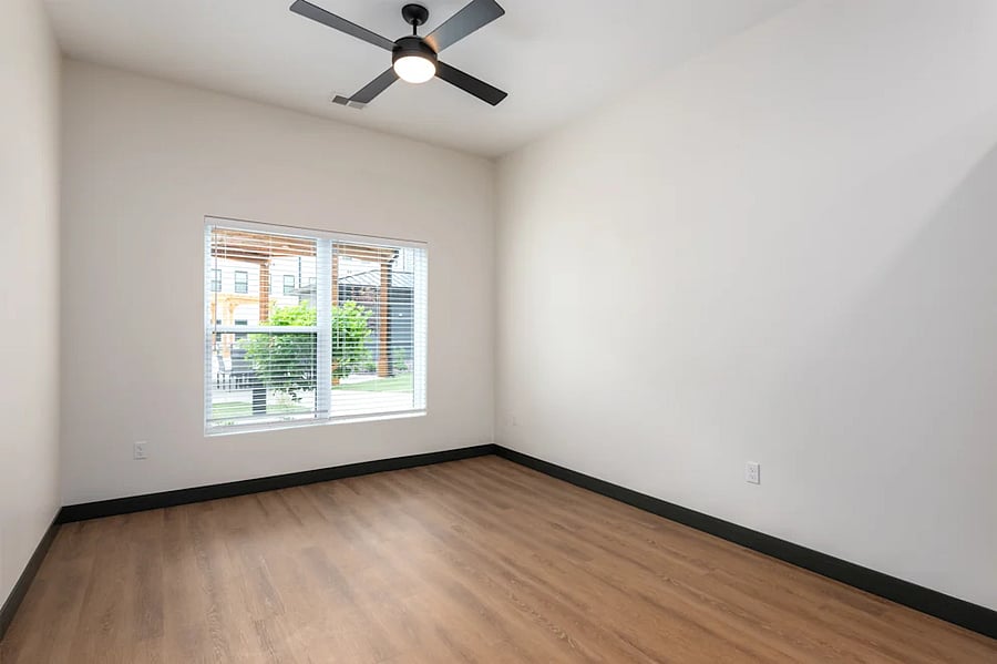 Furnished Finder property 1054389_1 photo 5