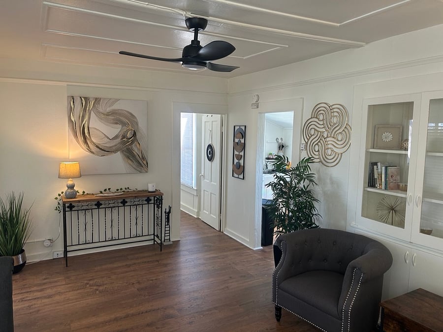 Furnished Finder property 1054411_1 photo 11