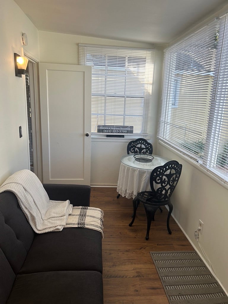 Furnished Finder property 1054411_1 photo 14