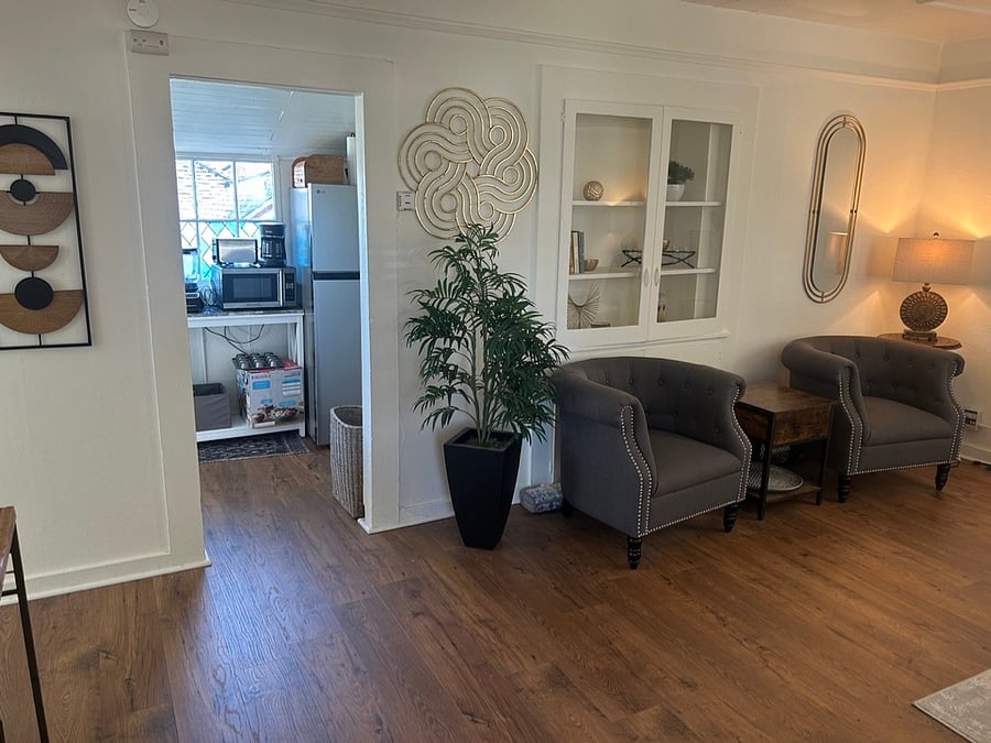 Furnished Finder property 1054411_1 photo 15