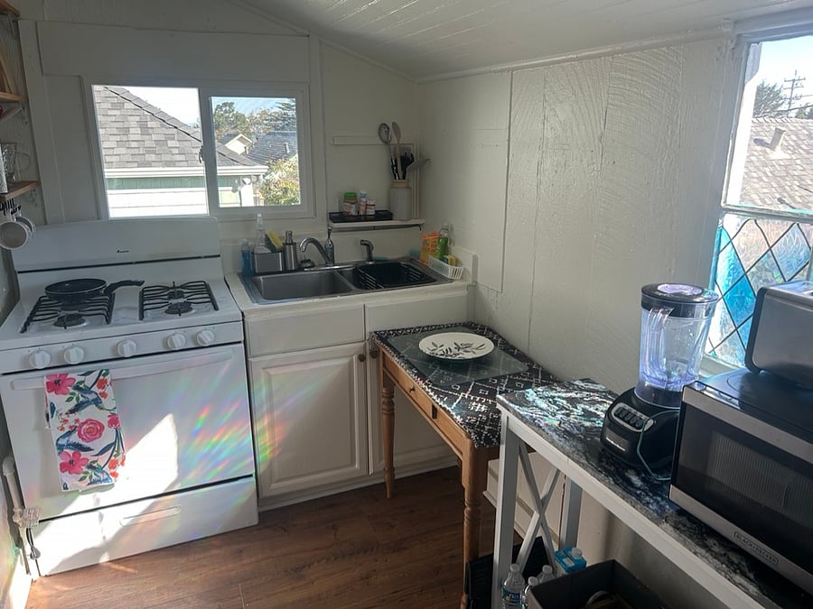 Furnished Finder property 1054411_1 photo 16