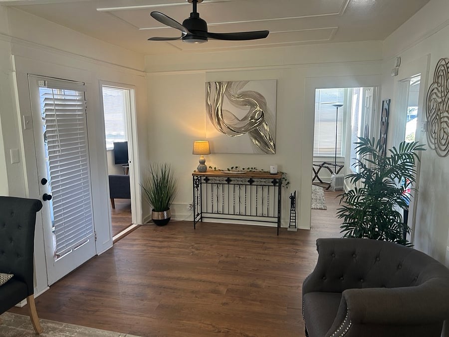 Furnished Finder property 1054411_1 photo 12