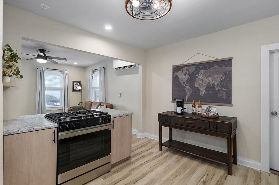 Furnished Finder property 1054413_1 photo 9