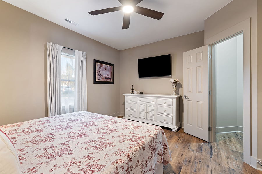 Furnished Finder property 1054421_1 photo 31