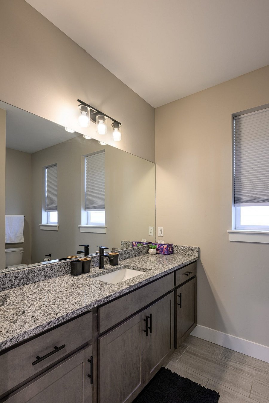 Furnished Finder property 1054440_1 photo 23