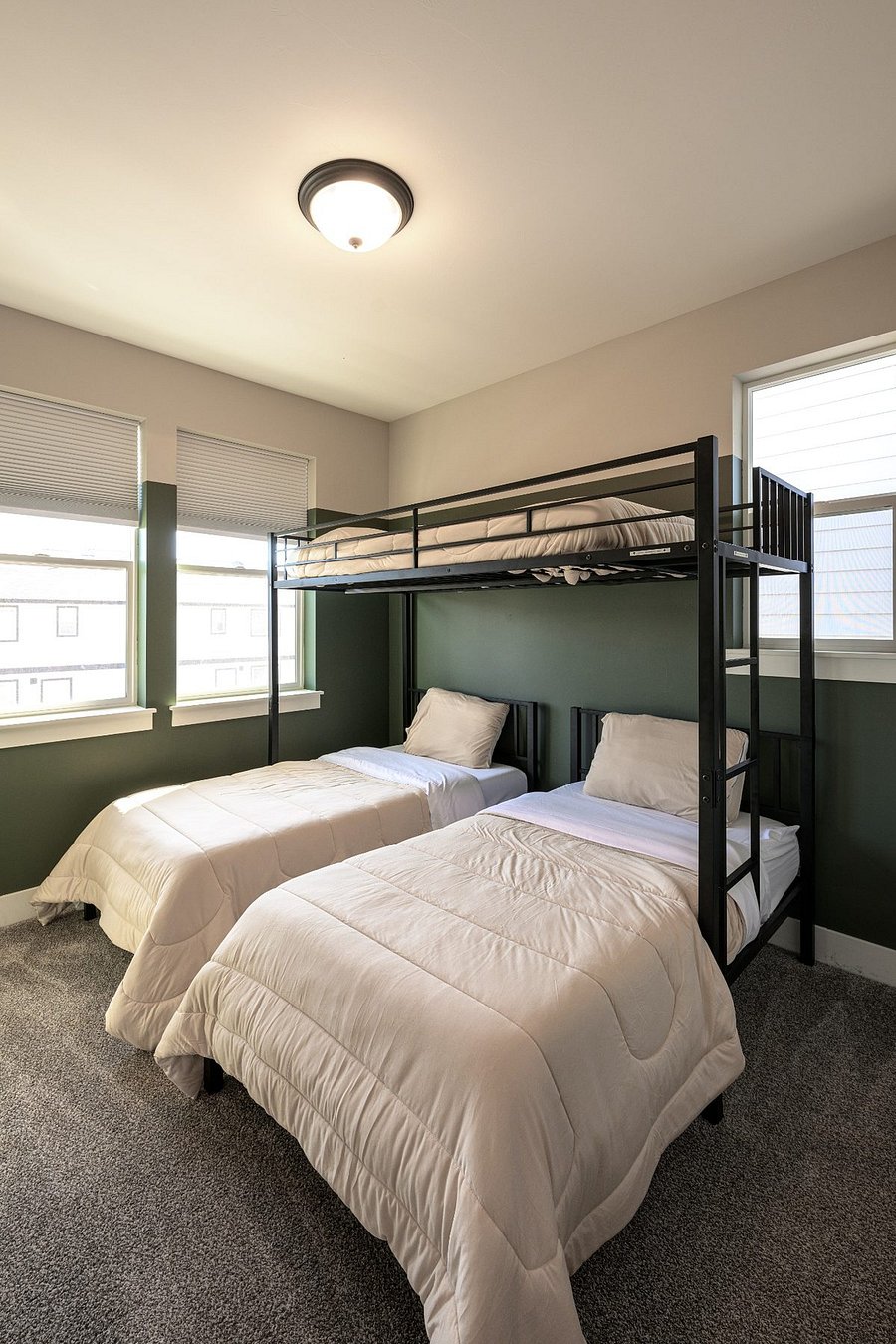 Furnished Finder property 1054440_1 photo 21