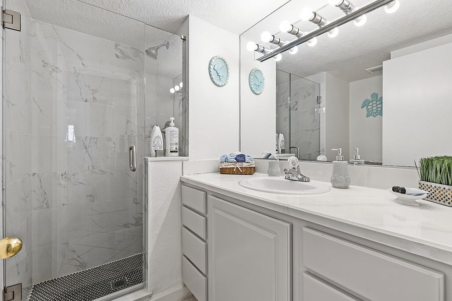 Furnished Finder property 1054446_1 photo 12