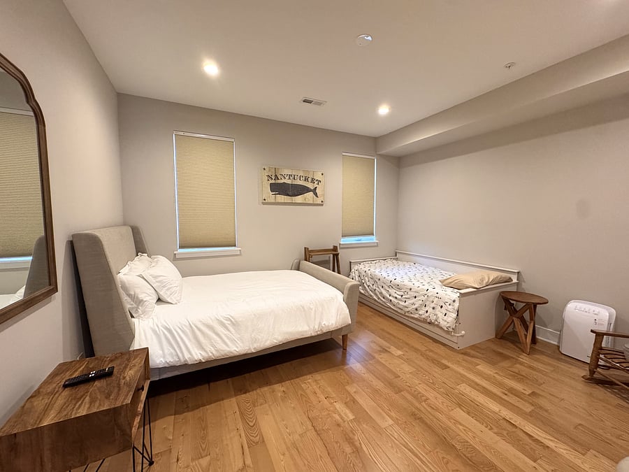 Furnished Finder property 1054450_1 photo 35
