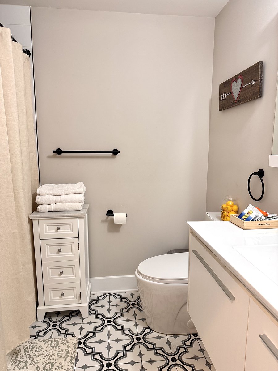 Furnished Finder property 1054450_1 photo 39