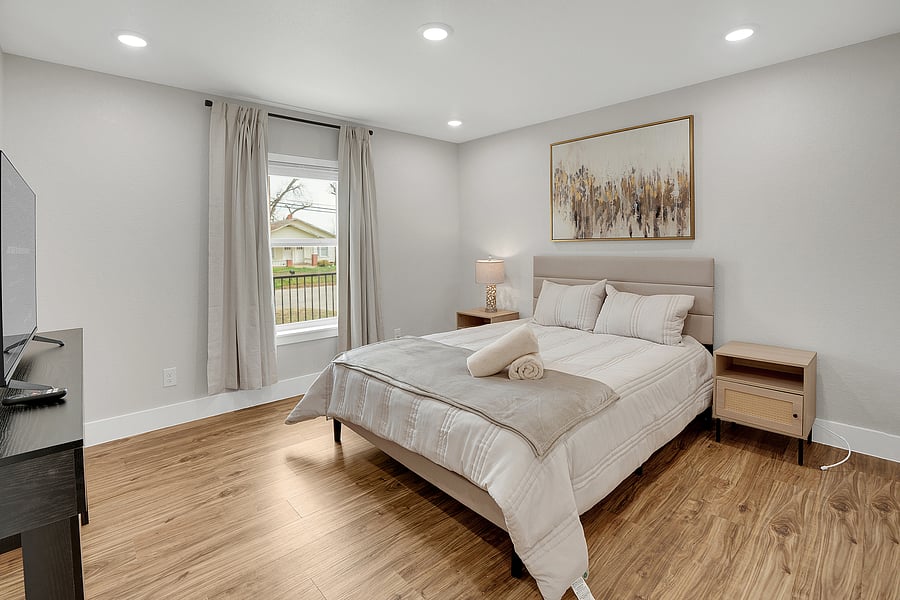 Furnished Finder property 1054451_1 photo 15