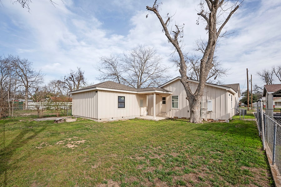 Furnished Finder property 1054451_1 photo 22