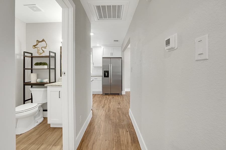 Furnished Finder property 1054451_1 photo 7