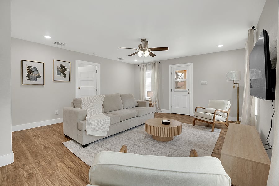 Furnished Finder property 1054451_1 photo 9