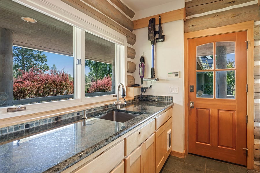 Furnished Finder property 1054453_1 photo 23
