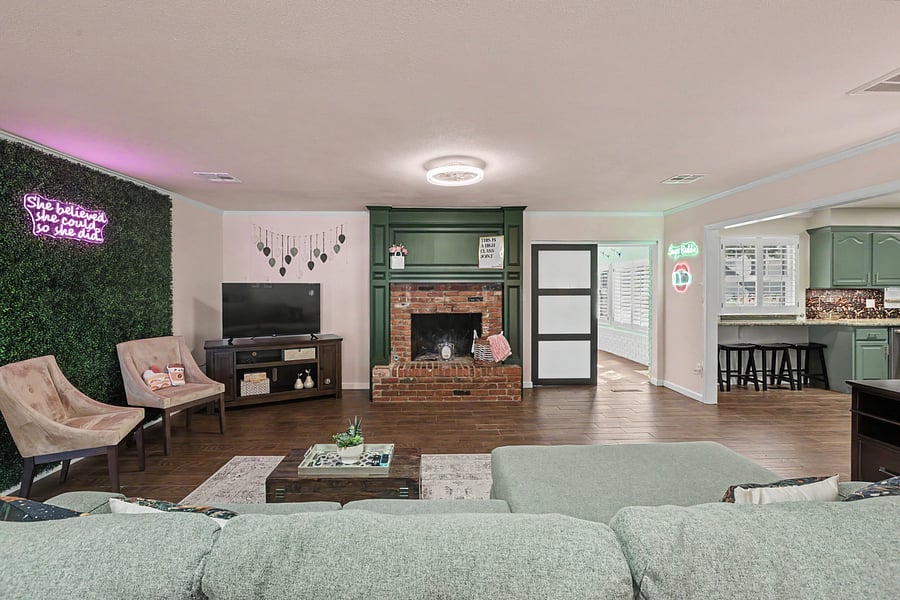 Furnished Finder property 1054480_1 photo 2