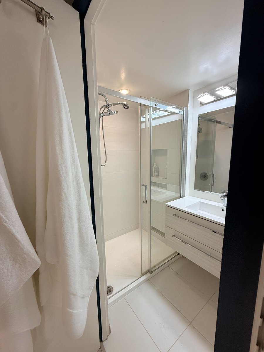 Furnished Finder property 1054487_1 photo 13
