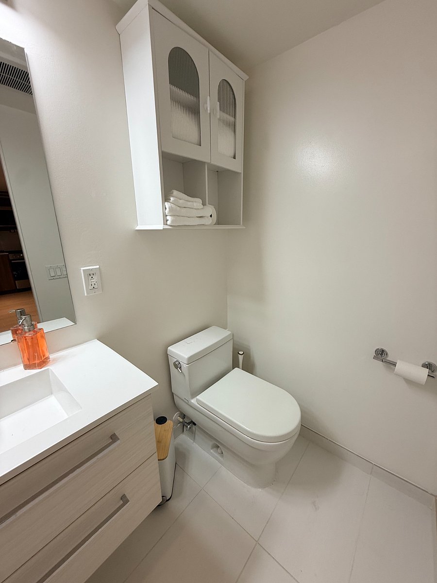 Furnished Finder property 1054487_1 photo 15